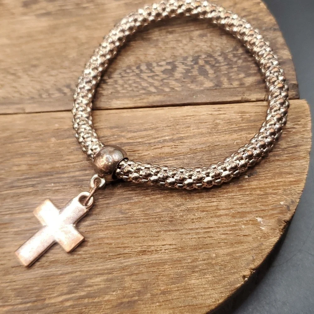 Religious cross bracelet B1916